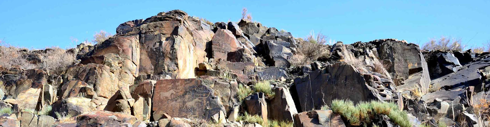tamgaly-rock-carvings-banner