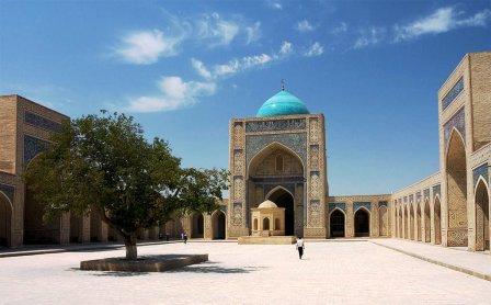 Mosque and Rules of Attendance