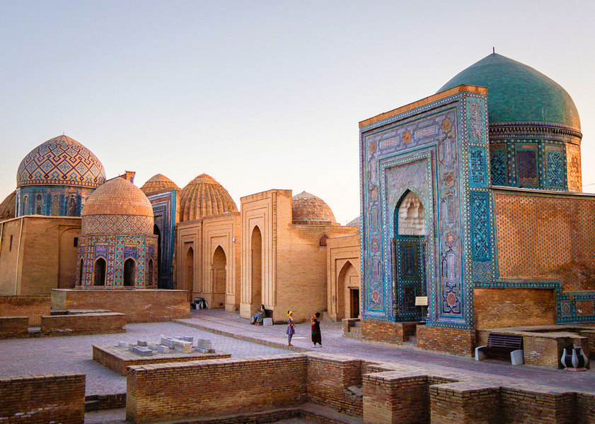 silk road tour operators