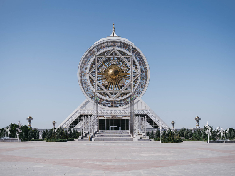 tour from Uzbe to Turkmenistan