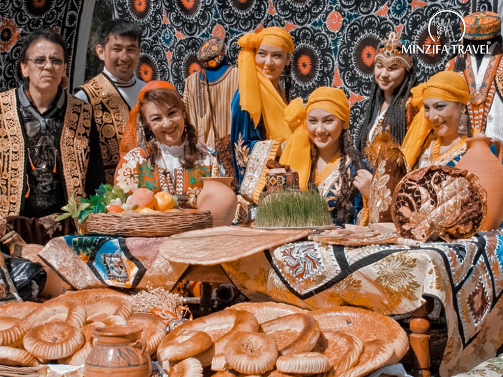 Female Tourists Wear in Uzbekistan